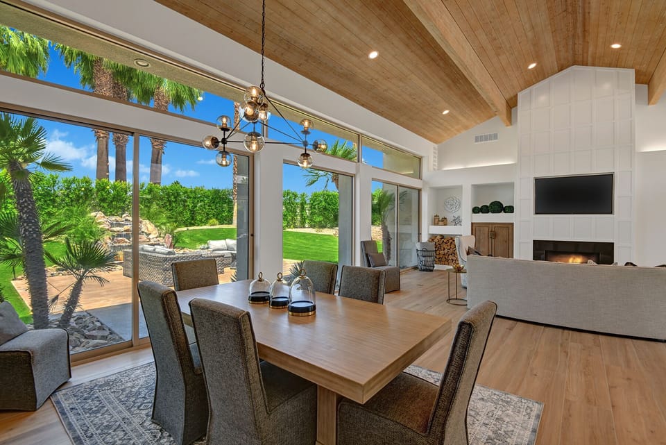 Dining room/ Living room primary house