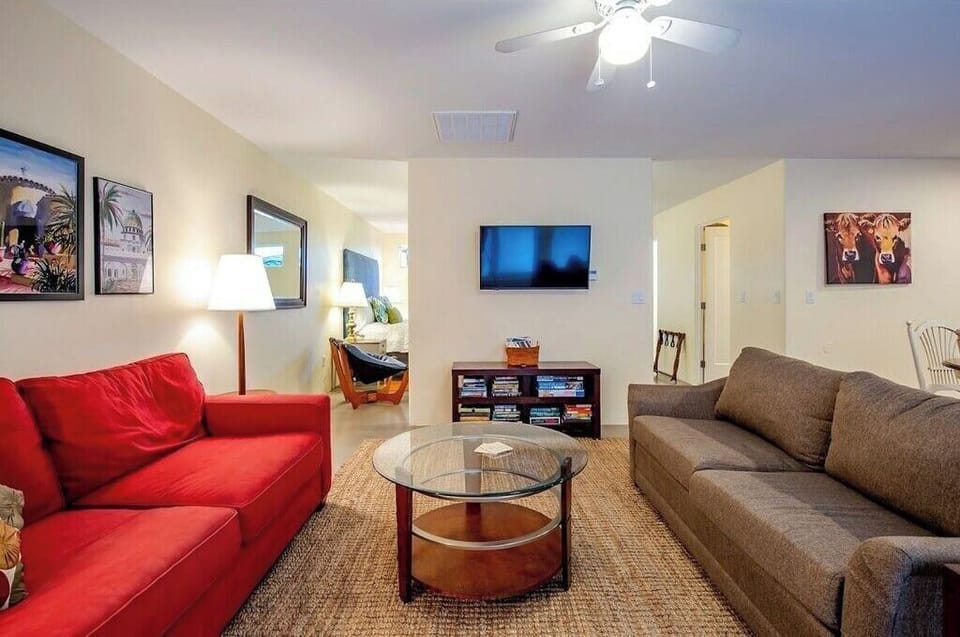 Connect to TV via your own streaming services.