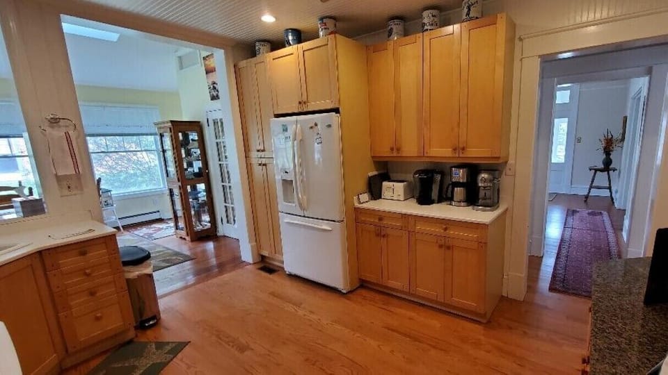 Kitchen with coffee bar