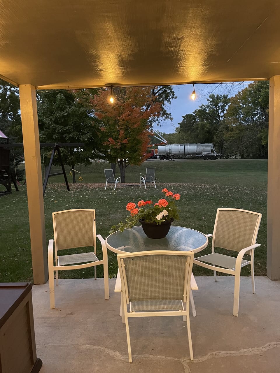 Outdoor dining