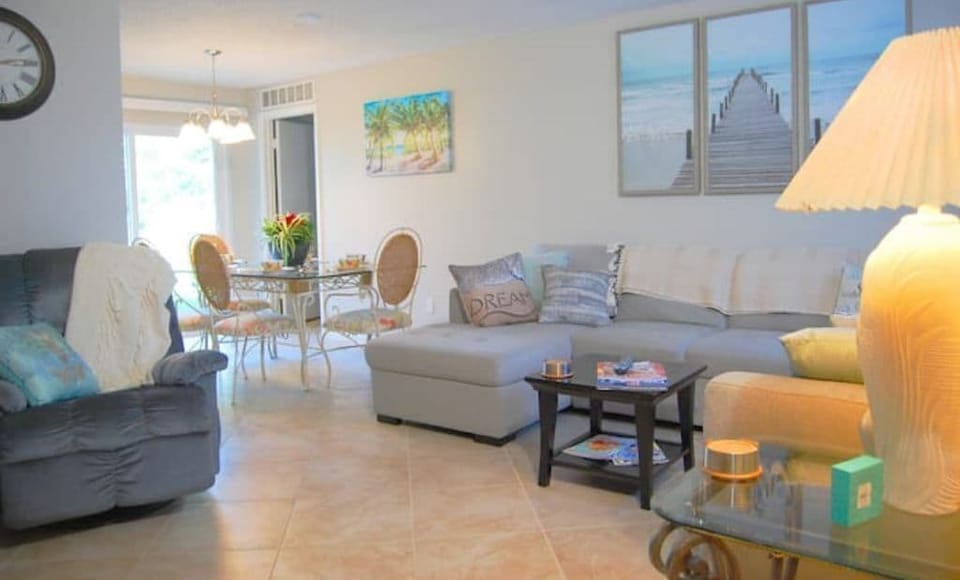 Come on in!!!!  Relax!!!  Enjoy!!!  We're glad to have you as our guests. 