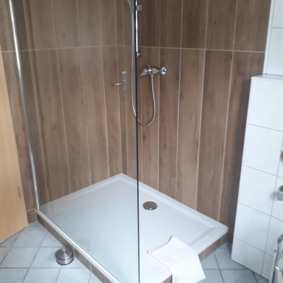 Souterain apartment Lärche with 75 sqm with one bedroom Apartment in Bavaria