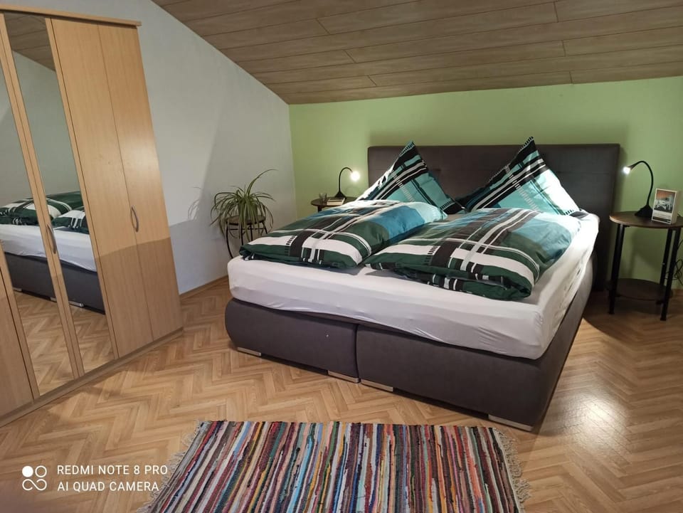100 m² vacation apartment Zirbe with two bedrooms and free WLAN Apartment in Bavaria