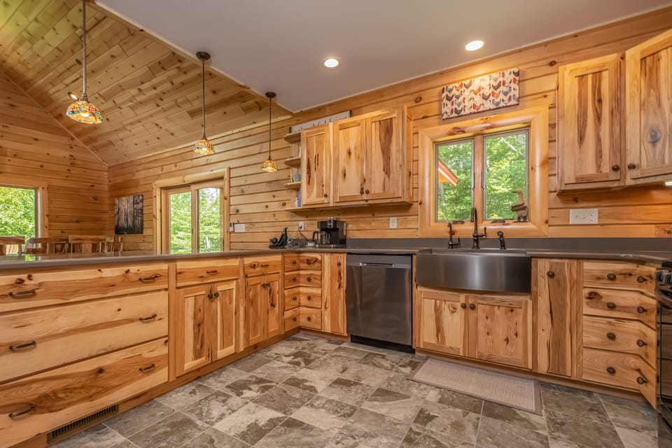 Full Kitchen