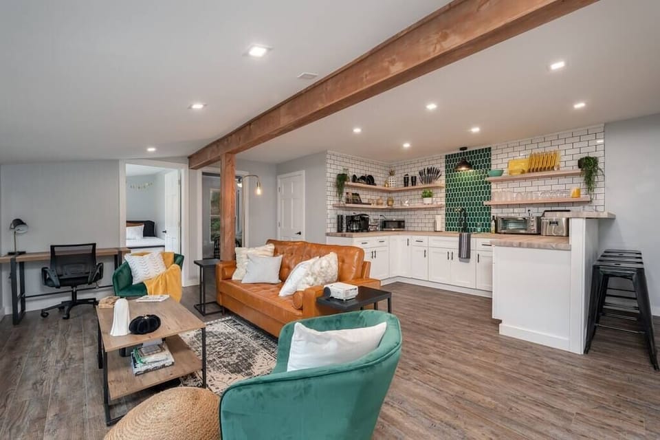 Open Concept Living/Kitchen Area - Desk and WiFi provided 