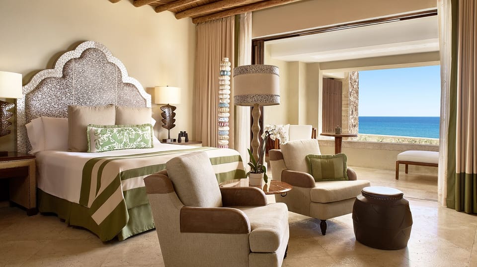 King Bedroom (Actual furniture and layout may differ from photo)
