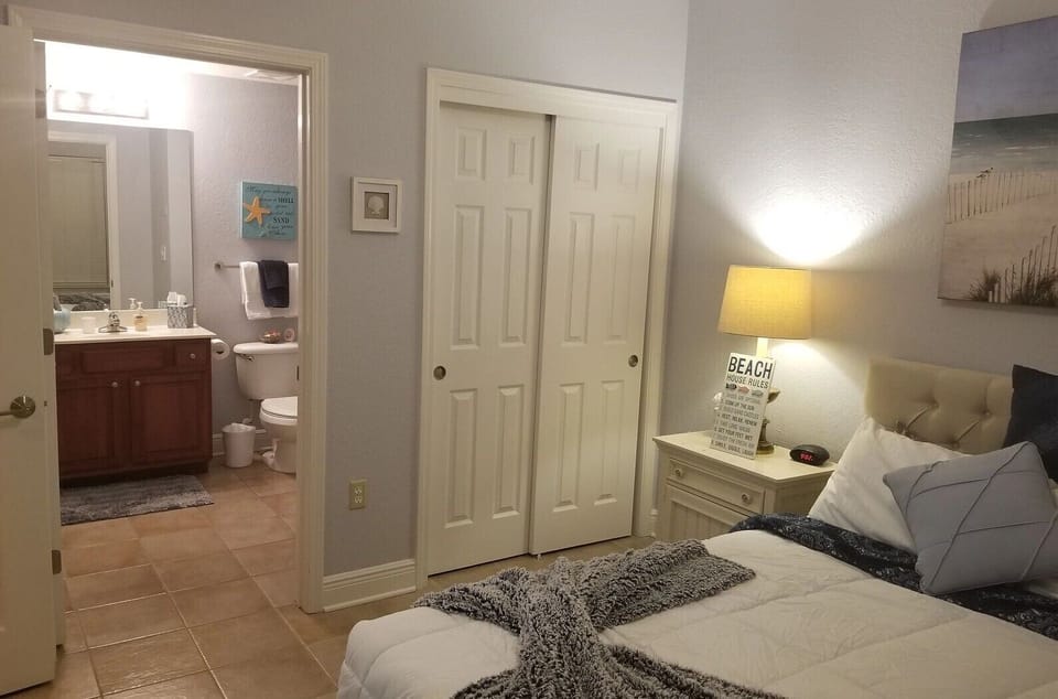 2nd Bathroom
