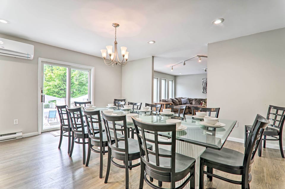 Dining Room | Dishware & Flatware