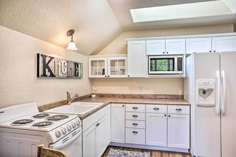 Well-Equipped Kitchen | Keurig Coffee Maker