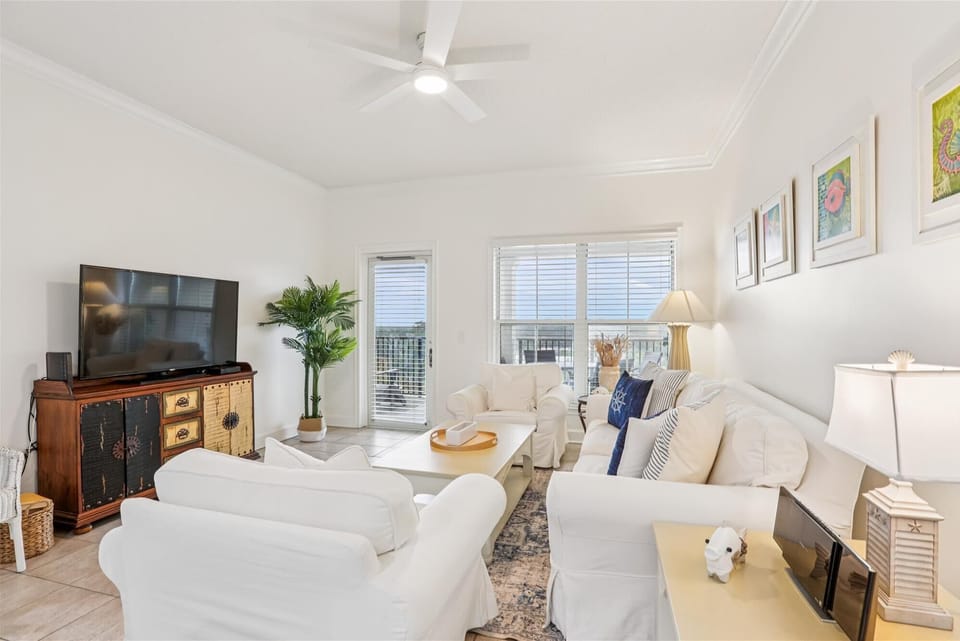 Welcome to 504 North Shore Place!