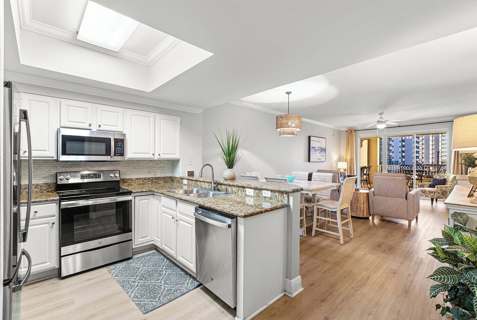 Ariel Dunes I 304 Kitchen