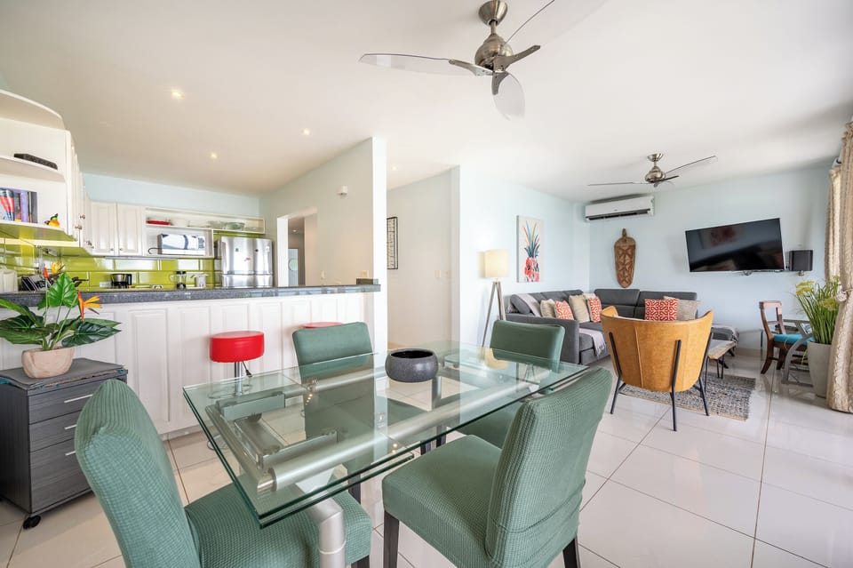 Plan out your day of adventures at our 4-person dining table.