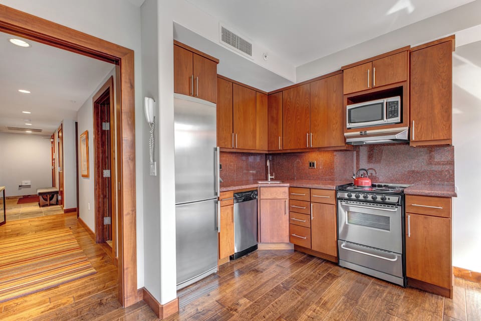 Lowell 402's second kitchen area.