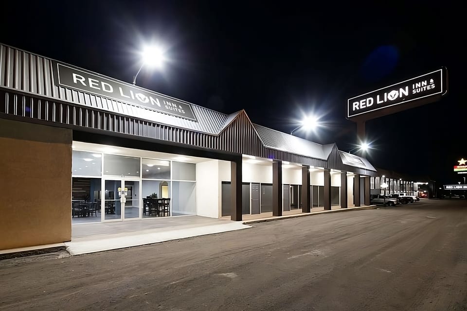 Pull in easily with bright lighting and convenient access.