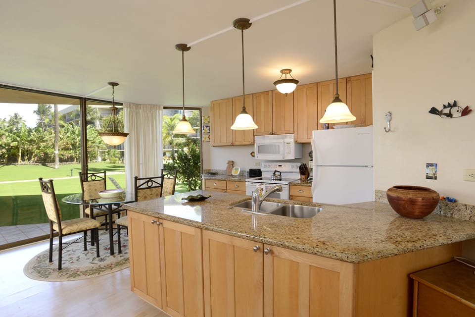 Full Kitchen