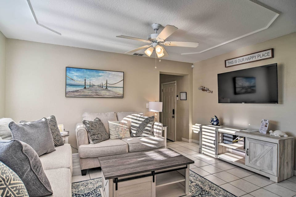 Largo Vacation Rental | 3BR | 1.5BA | 1-Story House | Step-Free Access