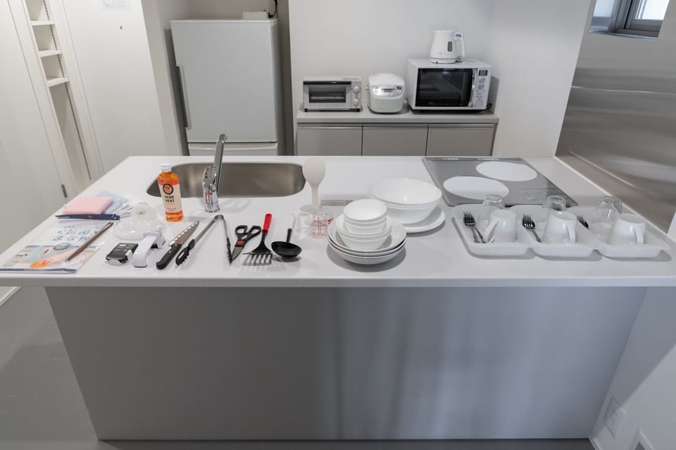 Tableware and cooking utensils are also substantial. Perfect for self-catering people ★