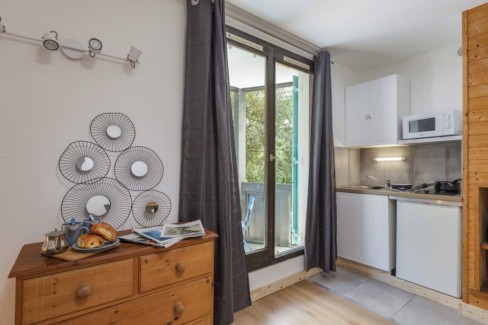 Open plan and kitchenette
