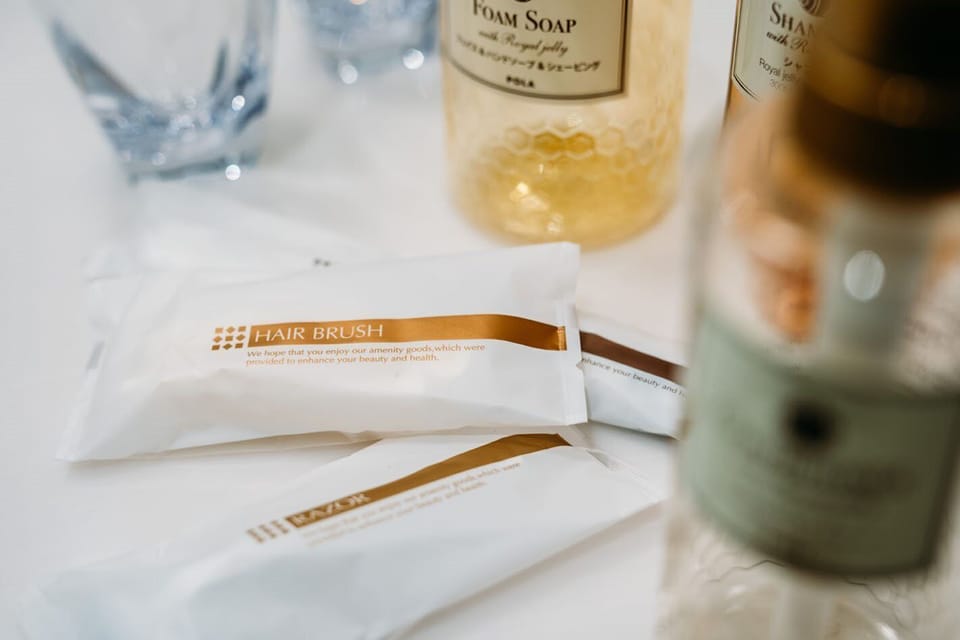 Bathroom amenities