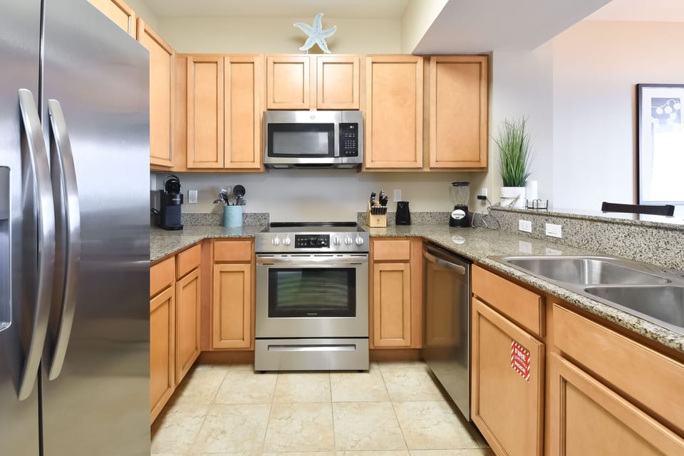 Palms 1912 - Fully Equipped Kitchen