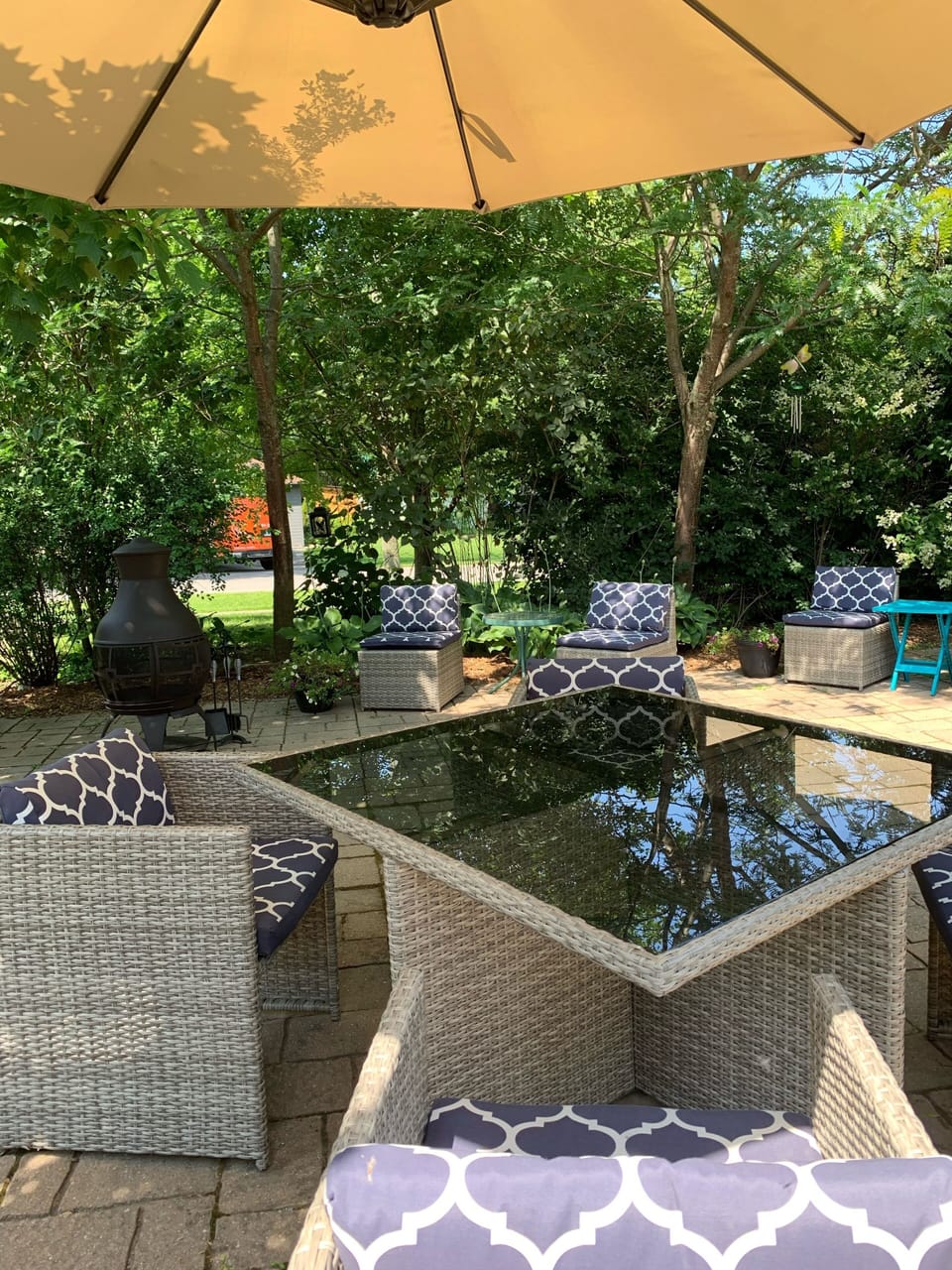 courtyard. 
patio furniture