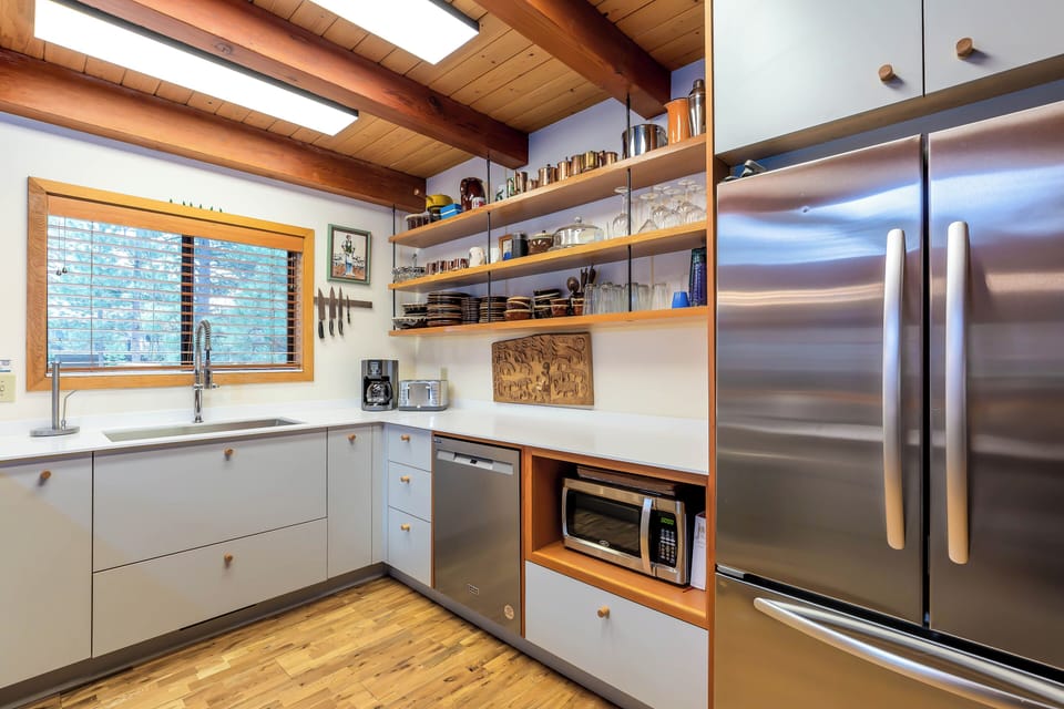 Kitchen - Main Level