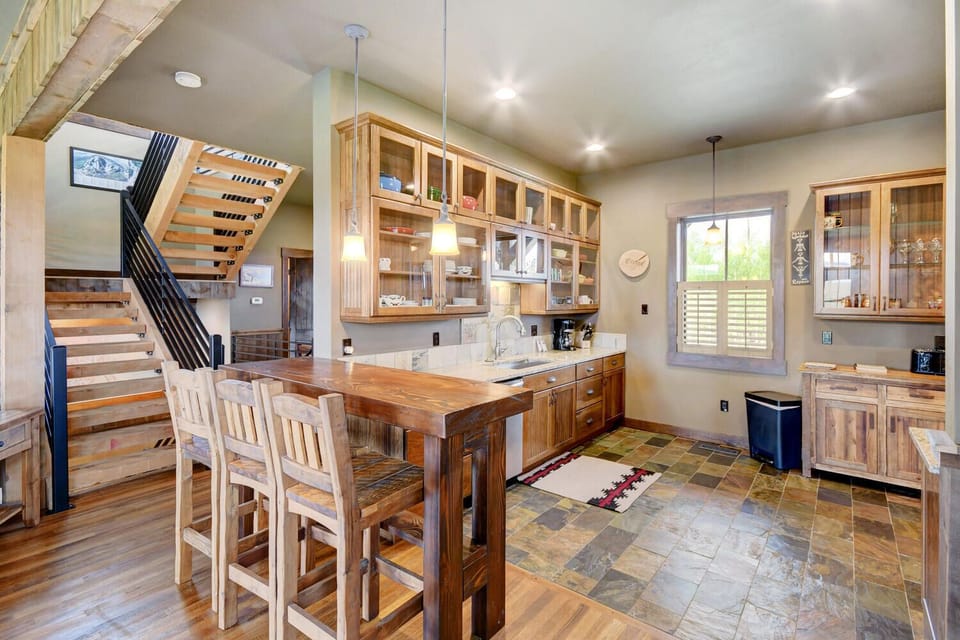 Kitchen Bar Seating for 3