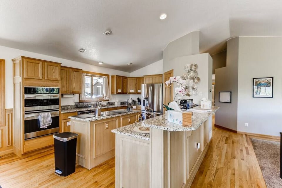 Spacious fully equipped kitchen.