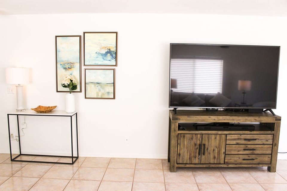 75 inch TV 