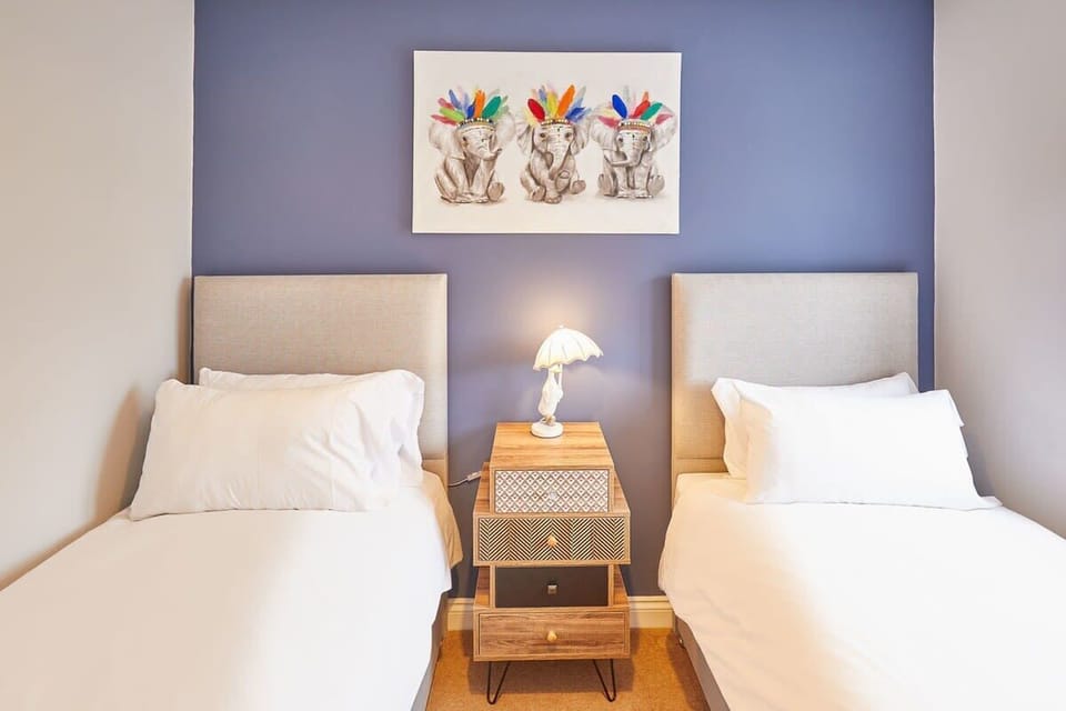 The Tardis, Marske-by-the-Sea - Stay North Yorkshire
