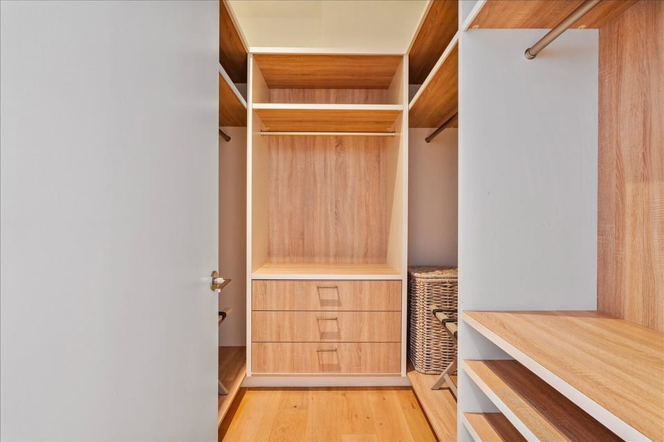 Master Bedroom Closet