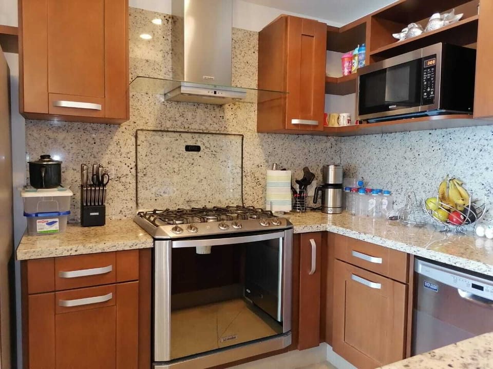 Microwave, Coffee Maker, Blender, Stove Oven, Dish Washer