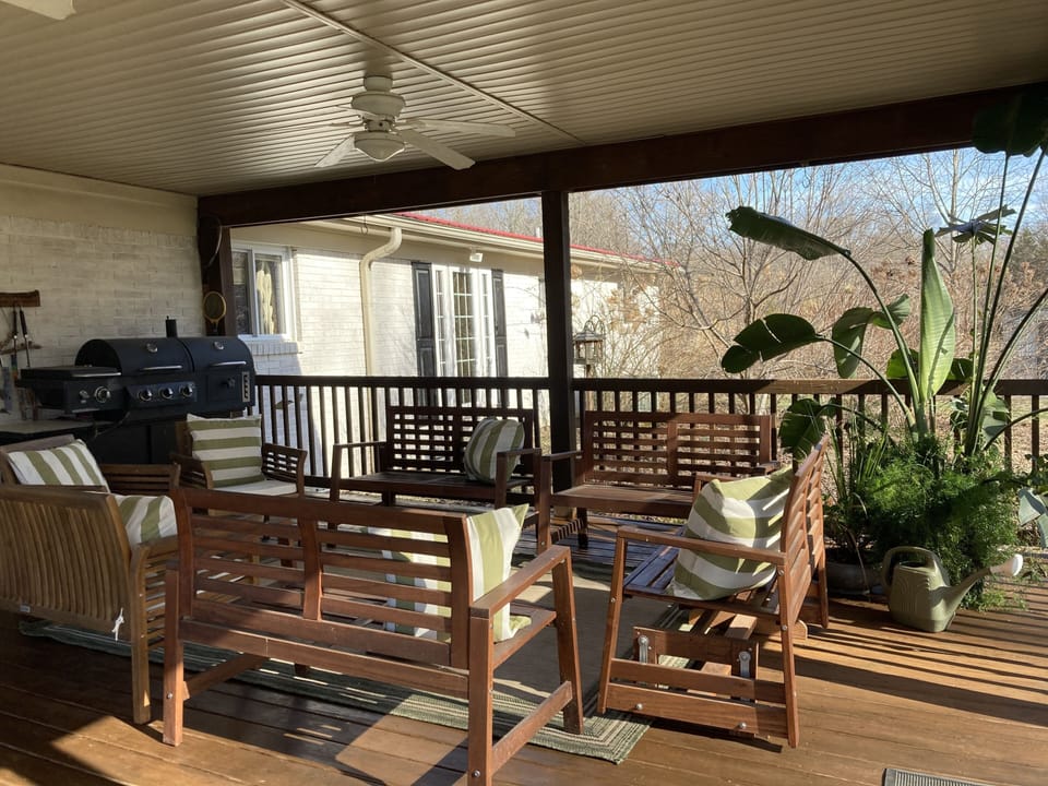 Large seating area and grill