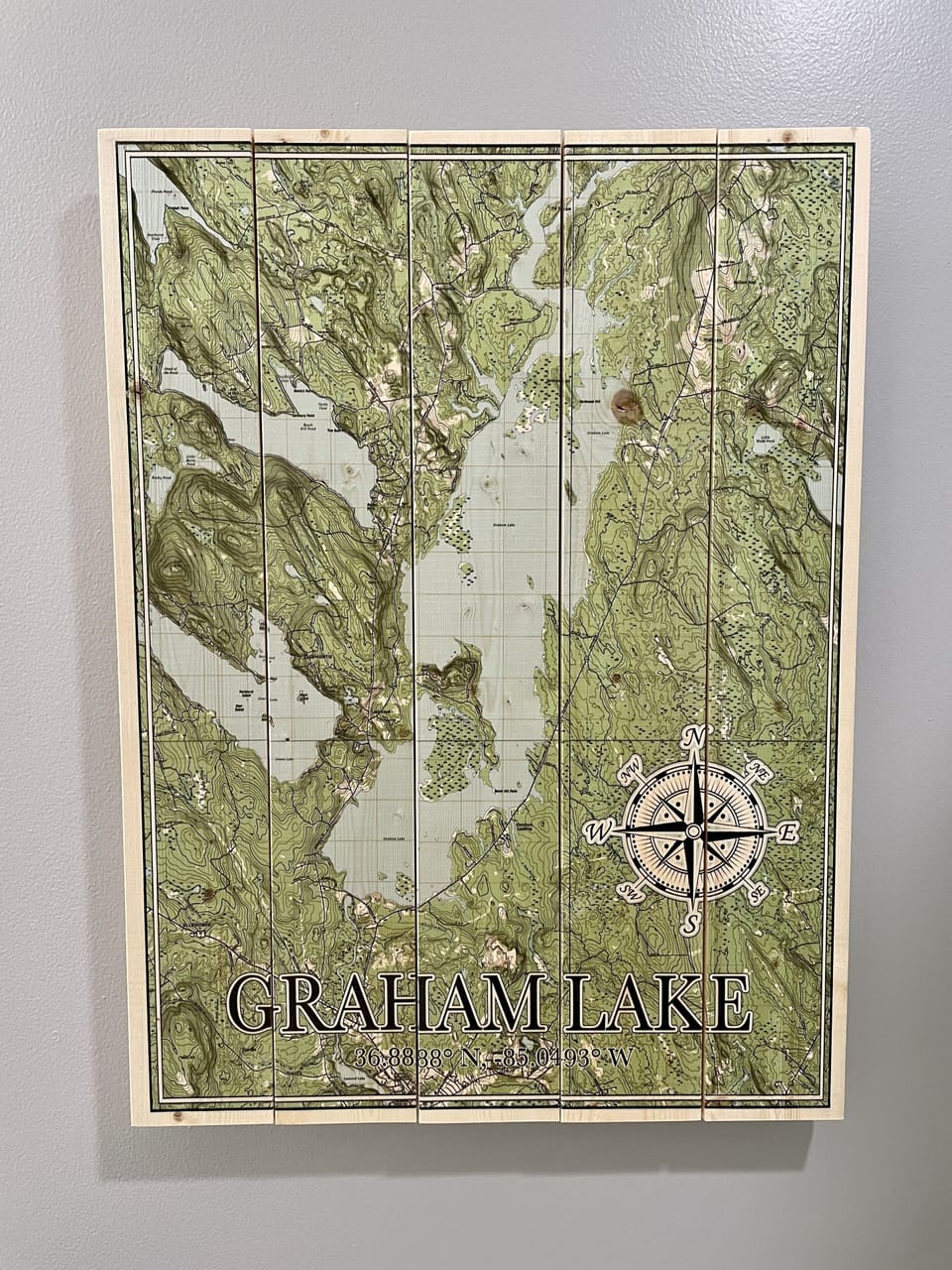 The substantial size of Graham Lake (7,685 Acres)