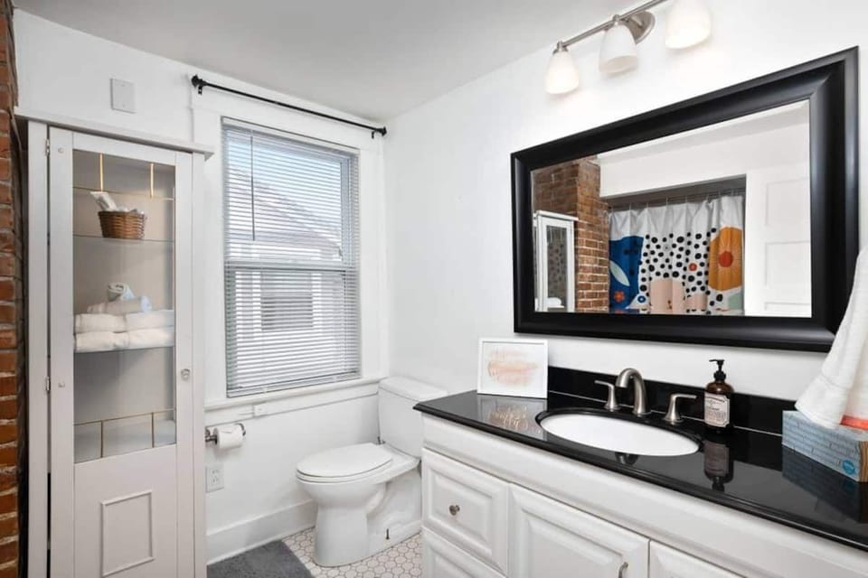 Upstairs Bathroom
