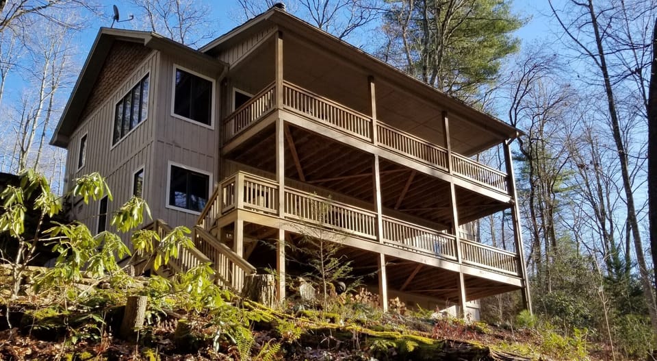 Creek side (back) of Whispering Creek Cottage