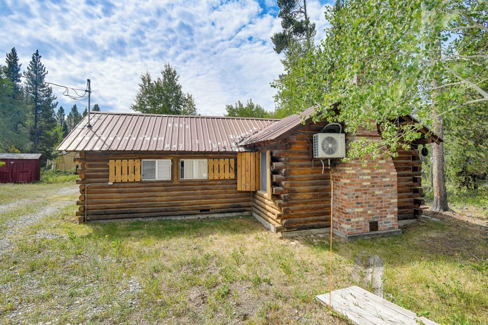 Island Park Vacation Rental | 1BR | 1BA | 900 Sq Ft | 1 Story | 1 Step Required