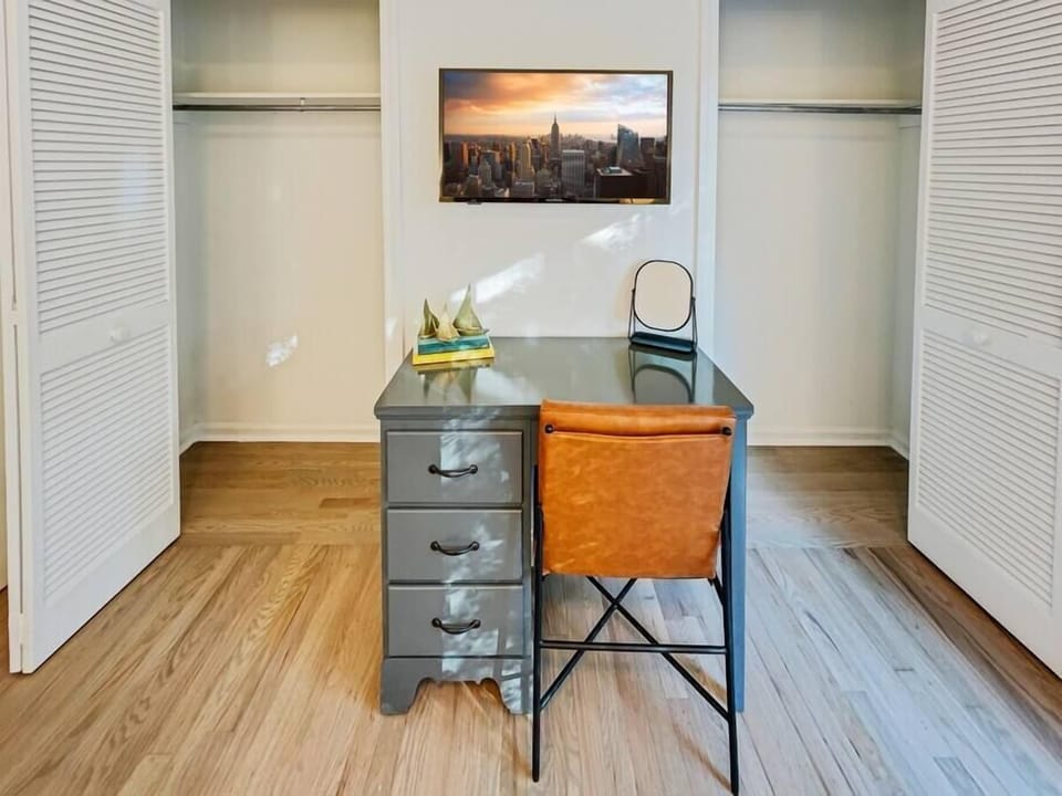 Desk - Bedroom 1