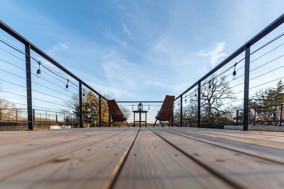Rooftop deck