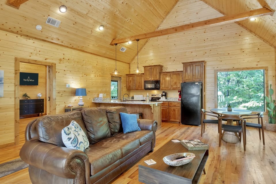 Tall ceilings heighten the sense of tranquility.