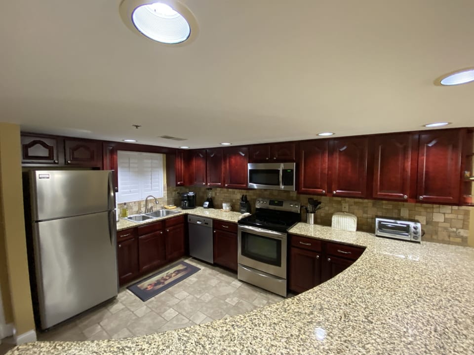 Kitchen - Island view
