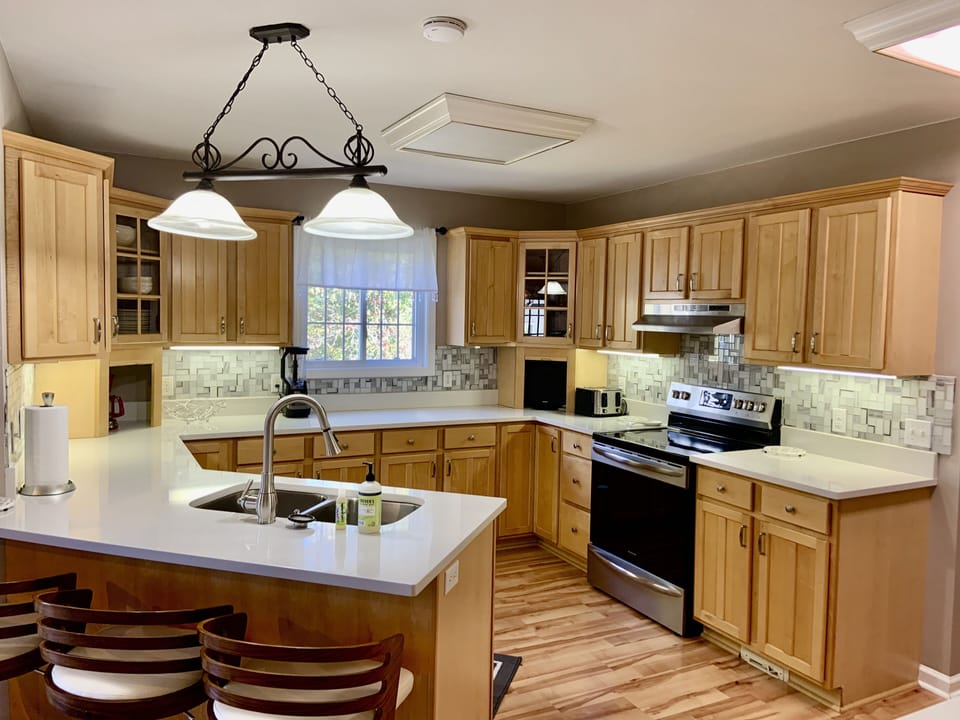 Fully stocked kitchen w/all the amenities (microwave & fridge not in photos)
