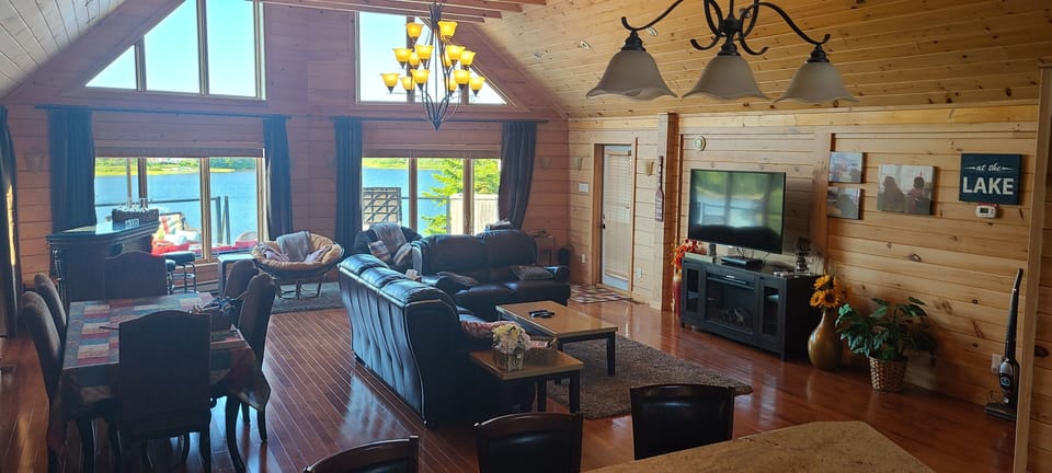 Spacious open concept main floor...perfect for entertaining. Electric fireplace.