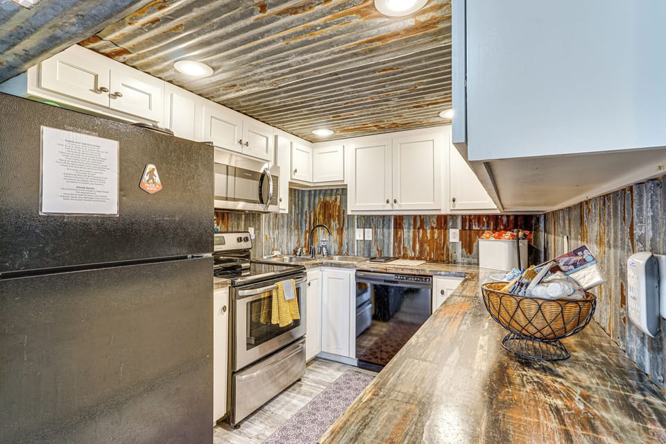 Kitchen | Standard Drip Coffee Maker