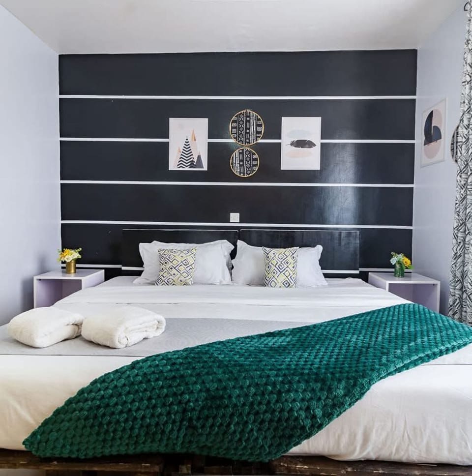 Ensuite room