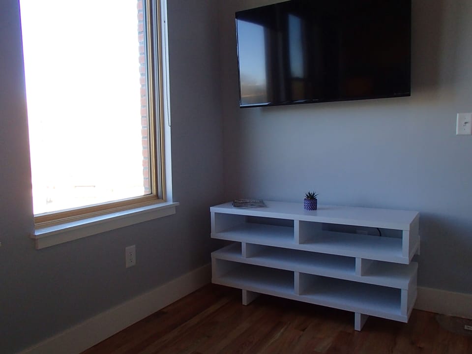 Main Level Spare room