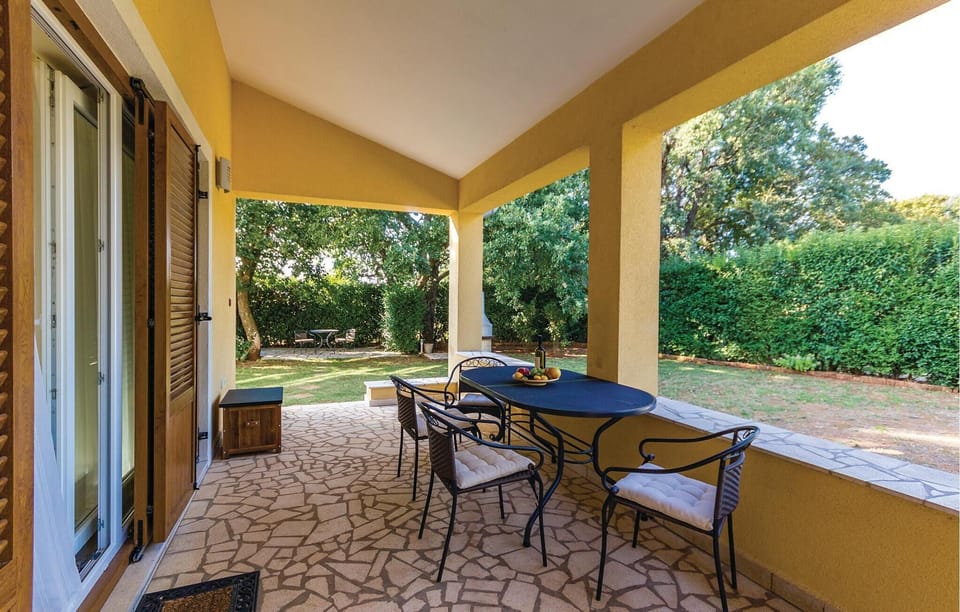 balcony-terrace