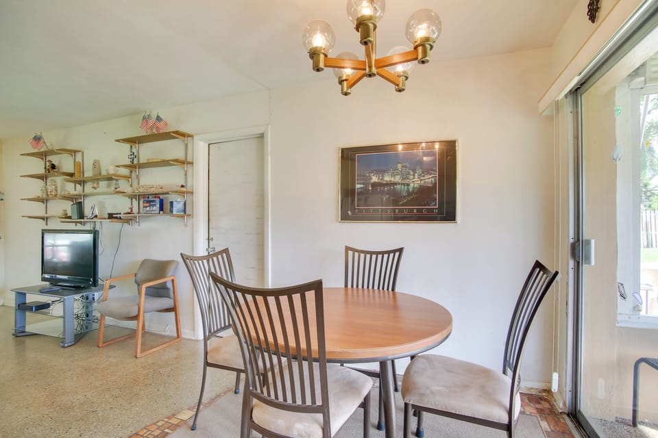 Dining Space | Dishware & Flatware