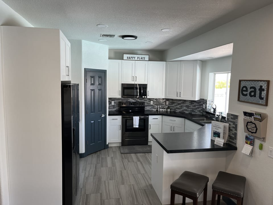 Awesome Open Kitchen - All New Everything with Pantry!