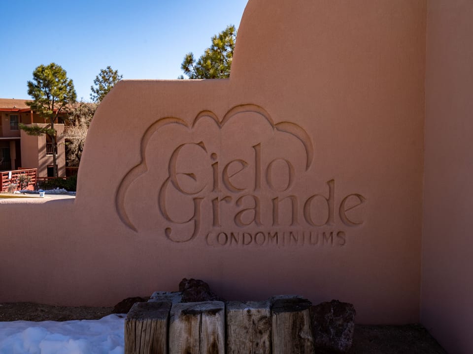 Welcome To Cielo Grand Complex!